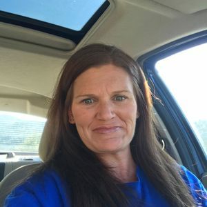 Meet your Posher, Suzanne